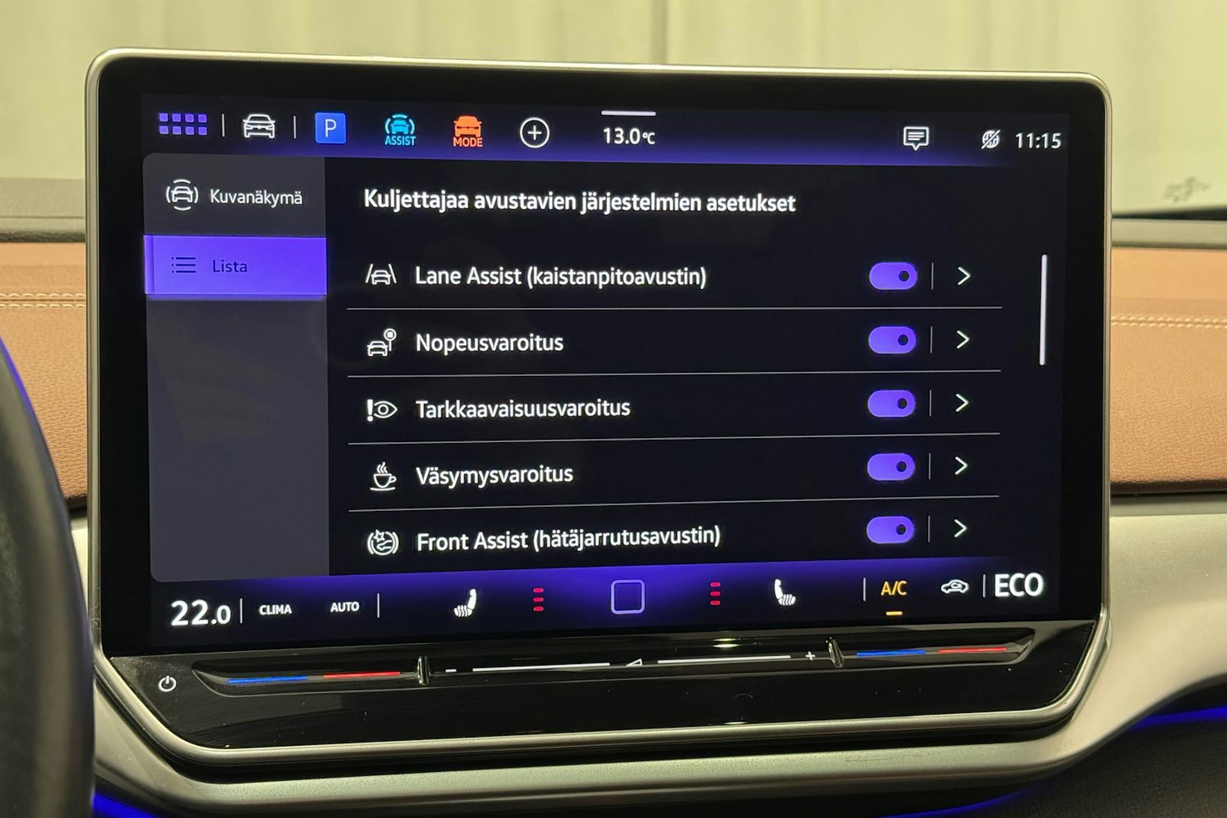 musta Volkswagen ID.4 2024 kuva 28.