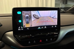 Valkoinen Volkswagen ID.4 2024 kuva 25.