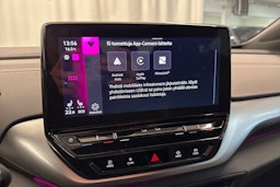 Valkoinen Volkswagen ID.4 2024 kuva 27.