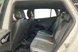 valkoinen Volkswagen ID.4 2024 kuva 10.