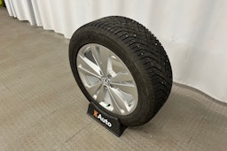 punainen Volkswagen ID.4 2024 kuva 13.