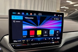 punainen Volkswagen ID.4 2024 kuva 26.