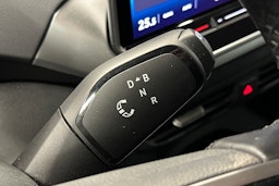 valkoinen Volkswagen ID.4 2024 kuva 22.