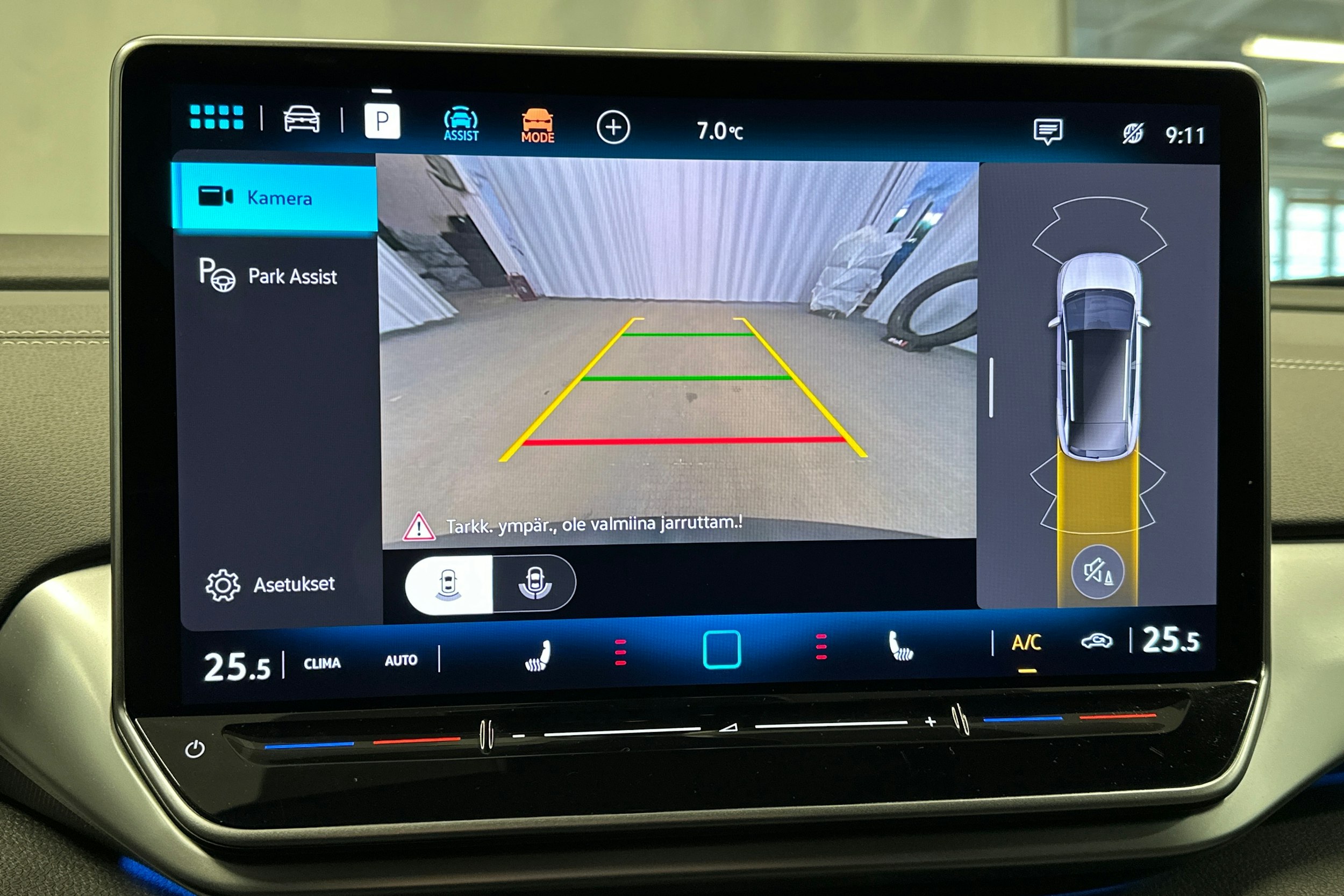 valkoinen Volkswagen ID.4 2024 kuva 31.