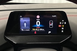 punainen Volkswagen ID.4 2024 kuva 21.