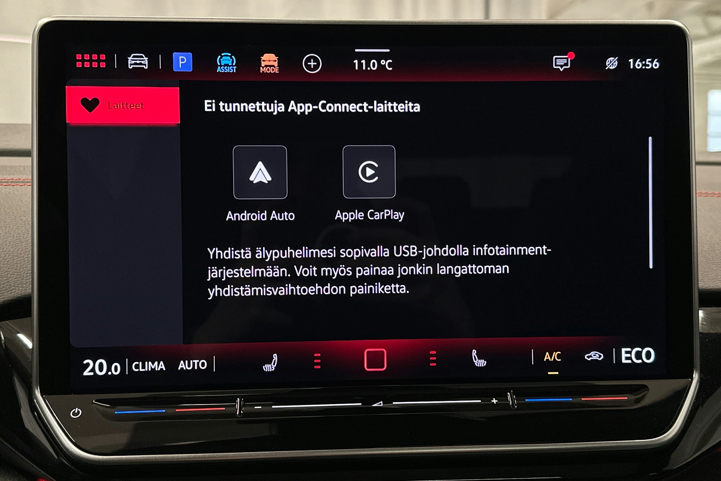 punainen Volkswagen ID.4 2024 kuva 25.