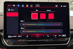 punainen Volkswagen ID.4 2024 kuva 30.