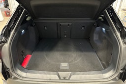 musta Volkswagen ID.4 2024 kuva 11.