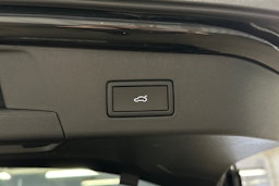 musta Volkswagen ID.4 2024 kuva 12.