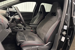 musta Volkswagen ID.4 2024 kuva 13.