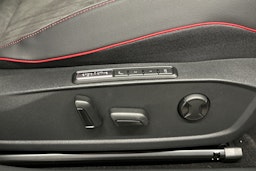 musta Volkswagen ID.4 2024 kuva 15.