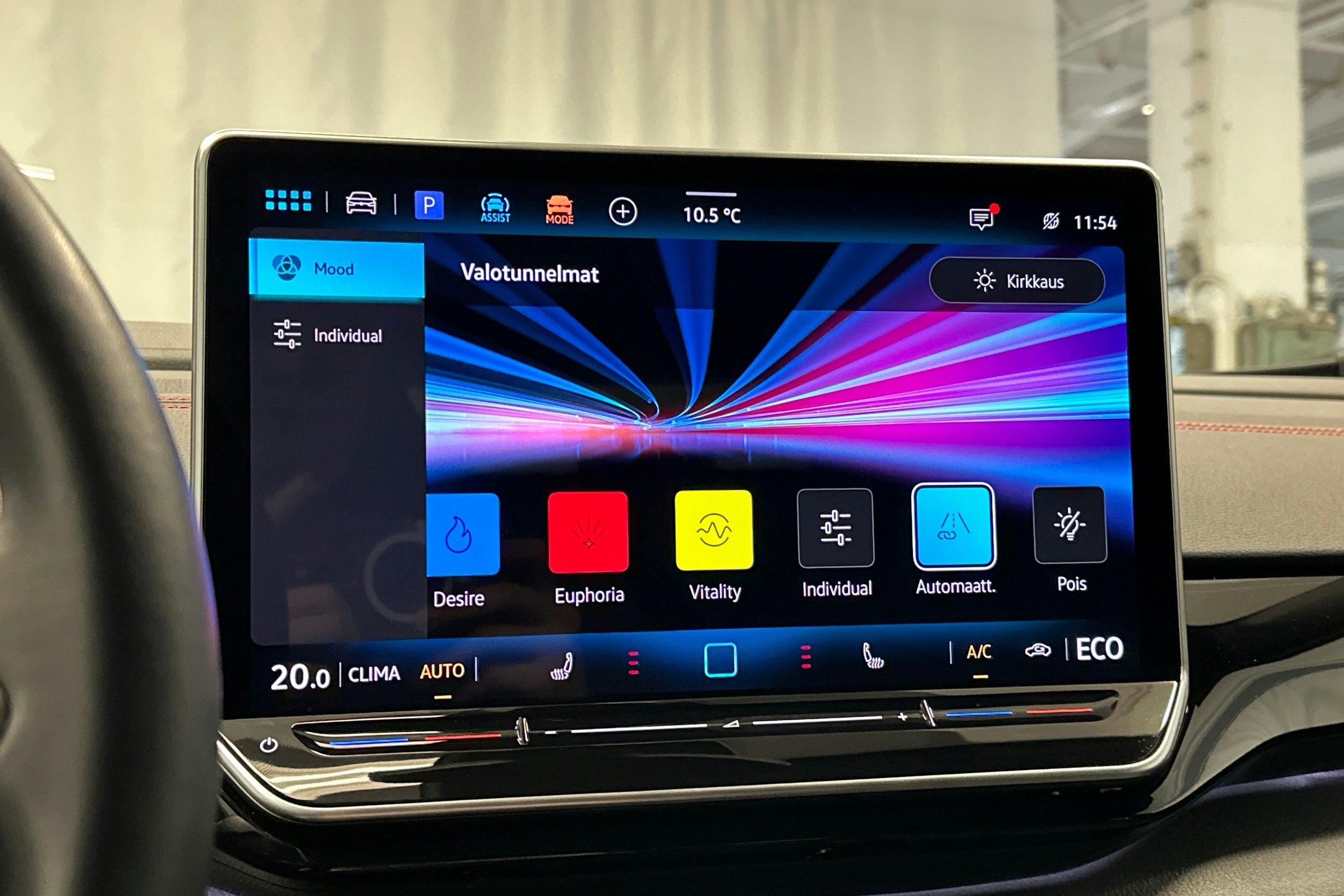 musta Volkswagen ID.4 2024 kuva 28.