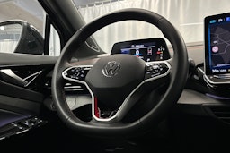 musta Volkswagen ID.4 2025 kuva 16.