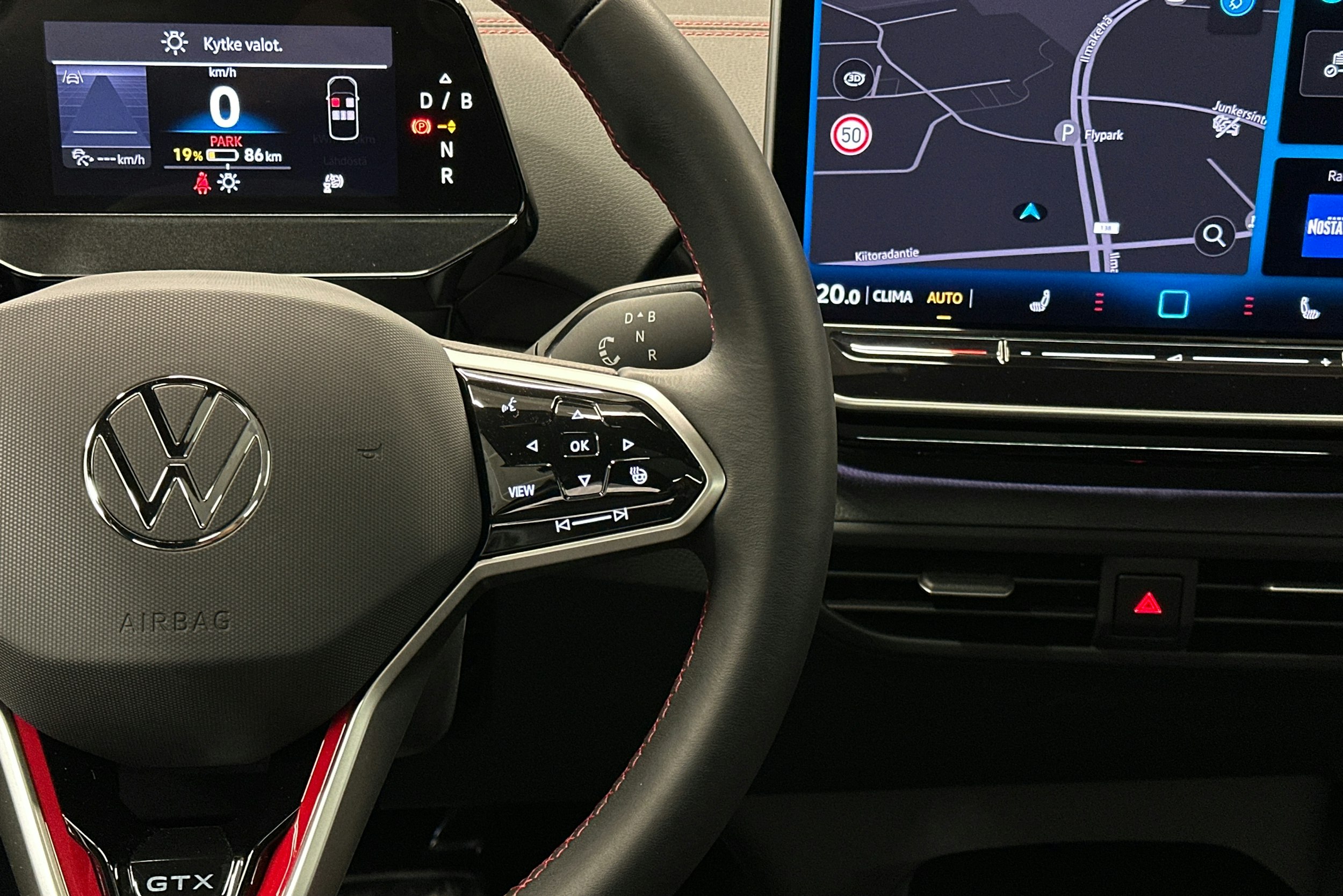 musta Volkswagen ID.4 2025 kuva 18.