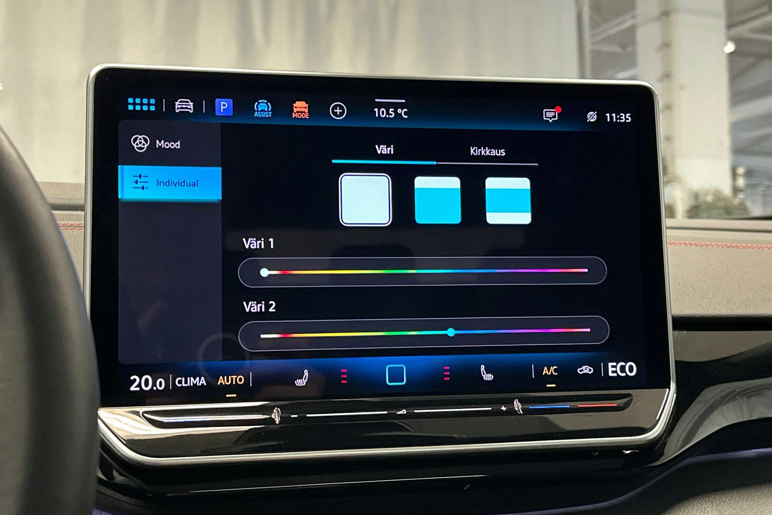 musta Volkswagen ID.4 2025 kuva 29.