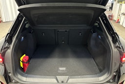 musta Volkswagen ID.4 2025 kuva 14.