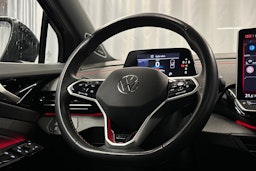 musta Volkswagen ID.4 2025 kuva 21.
