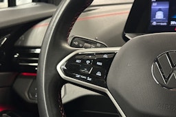 musta Volkswagen ID.4 2025 kuva 22.