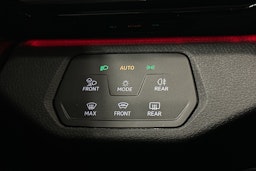 musta Volkswagen ID.4 2025 kuva 27.