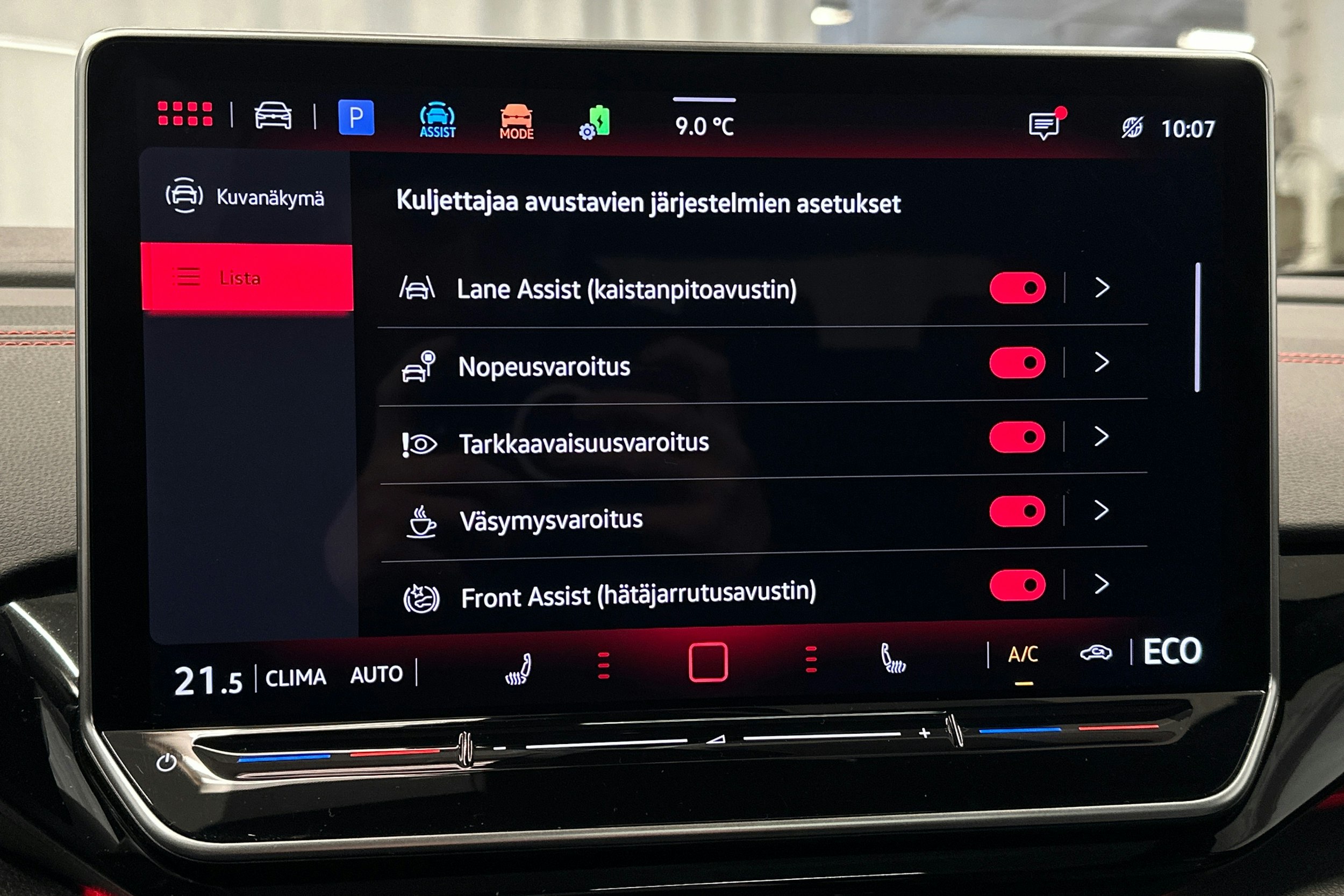 musta Volkswagen ID.4 2025 kuva 32.