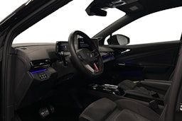 musta Volkswagen ID.4 2025 kuva 7.