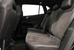 musta Volkswagen ID.4 2025 kuva 10.