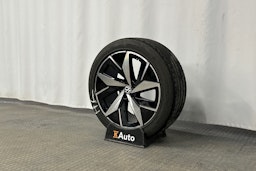 musta Volkswagen ID.4 2025 kuva 13.