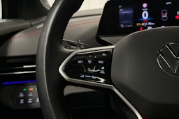 musta Volkswagen ID.4 2025 kuva 14.