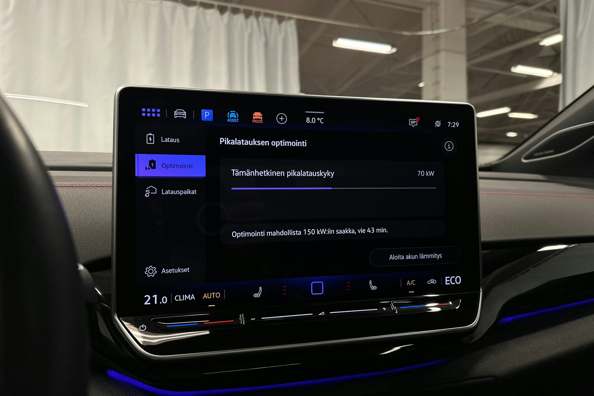 musta Volkswagen ID.4 2025 kuva 21.