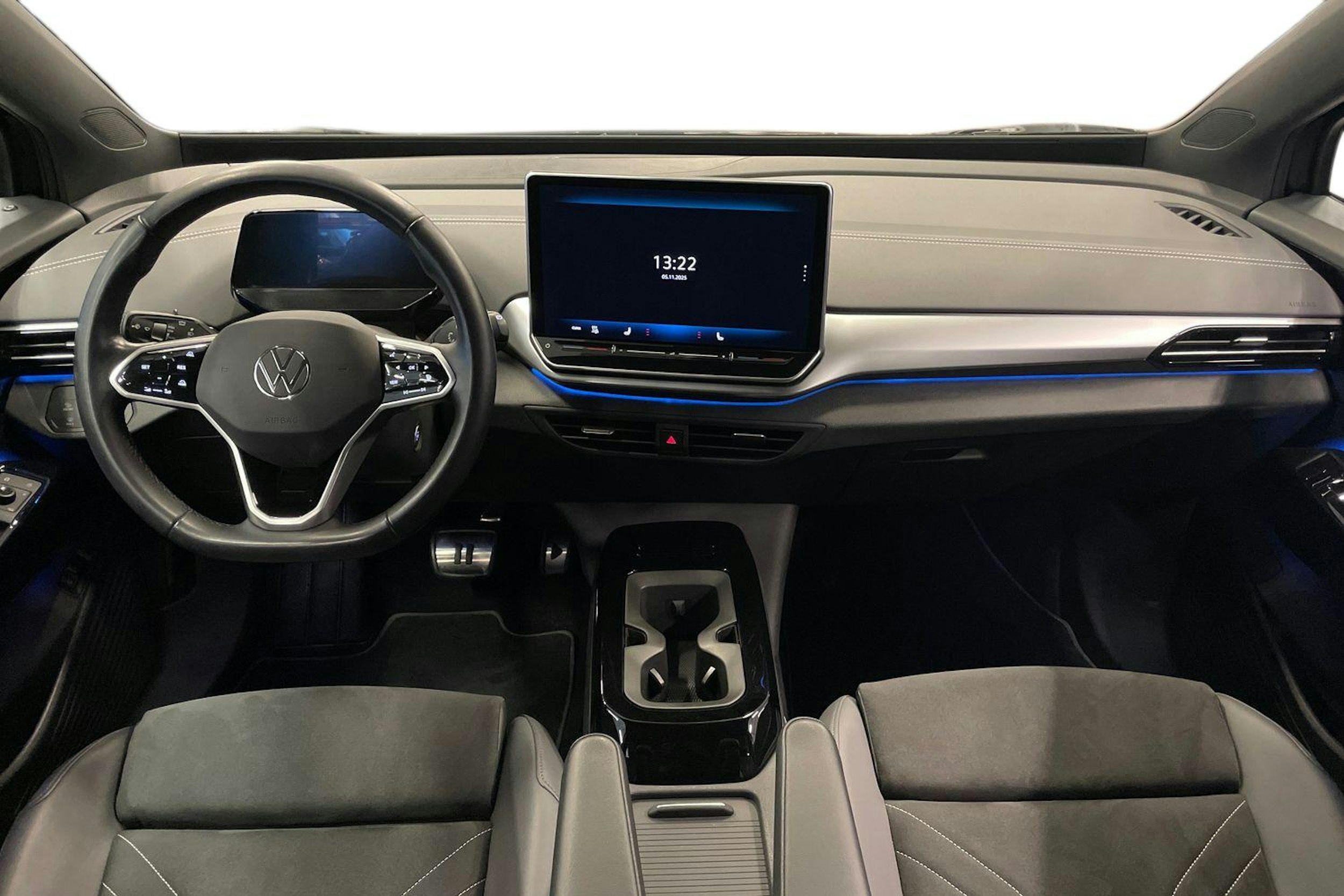 Musta Volkswagen ID.4 2024 kuva 7.