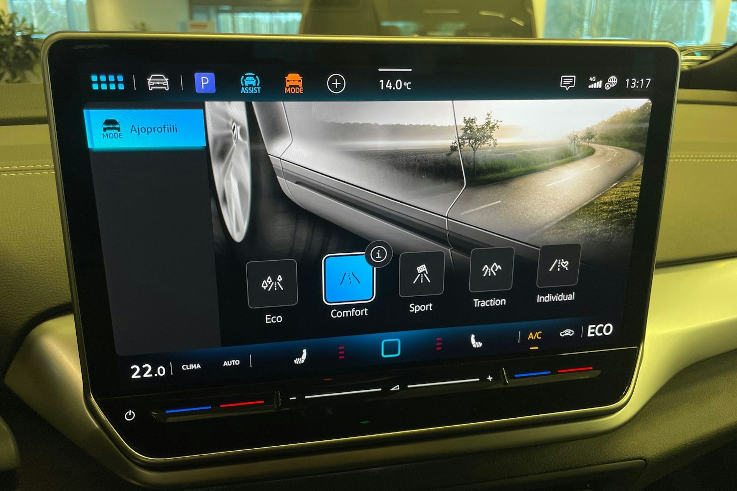 Musta Volkswagen ID.4 2024 kuva 17.