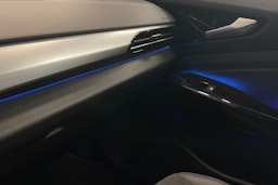 Musta Volkswagen ID.4 2024 kuva 19.