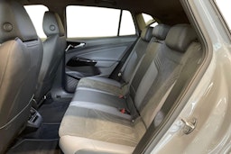 harmaa Volkswagen ID.4 2024 kuva 10.