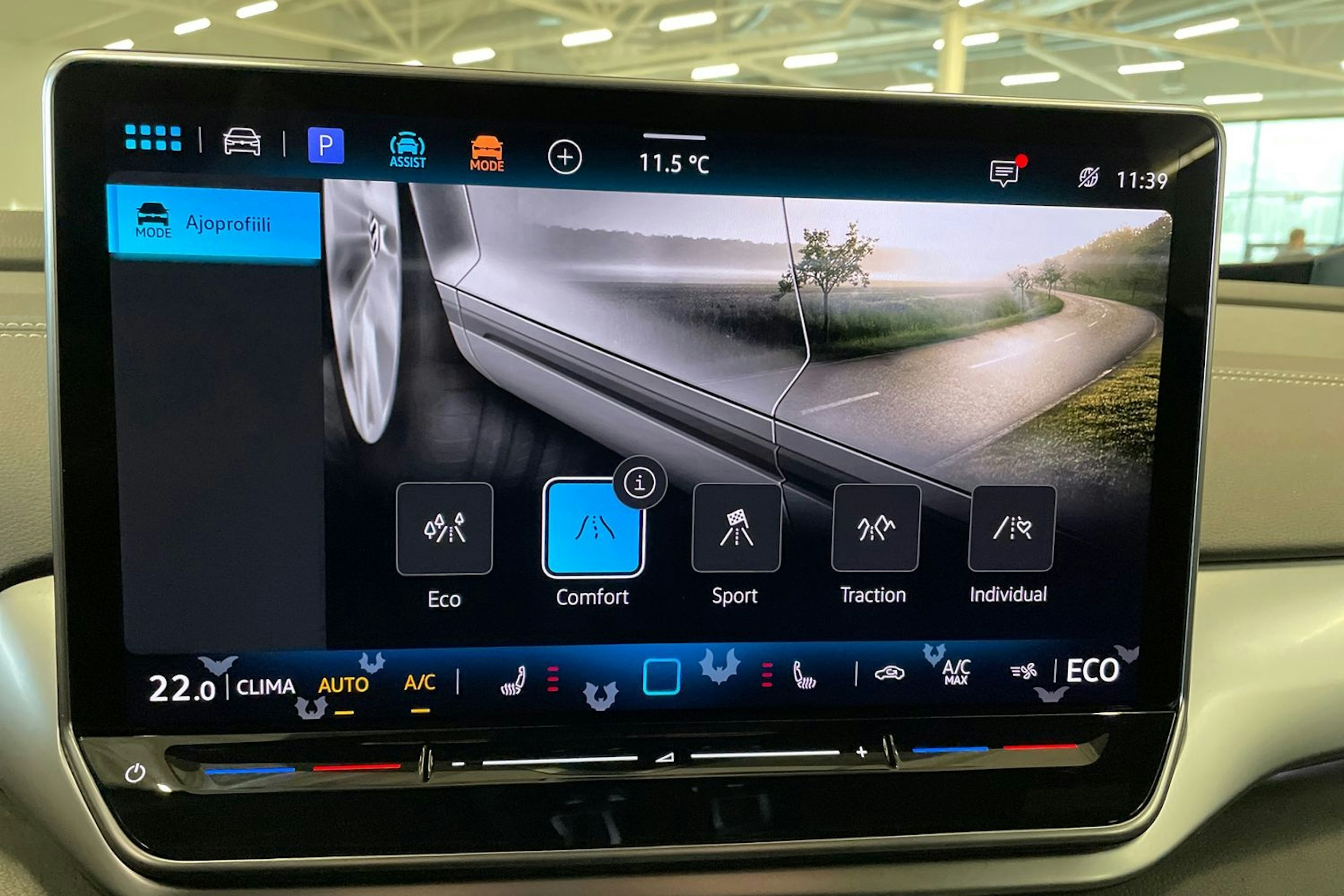 harmaa Volkswagen ID.4 2024 kuva 36.