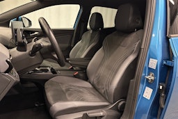 sininen Volkswagen ID.4 2024 kuva 17.