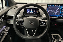 sininen Volkswagen ID.4 2024 kuva 18.