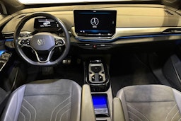 Valkoinen Volkswagen ID.4 2024 kuva 9.