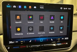 Valkoinen Volkswagen ID.4 2024 kuva 26.