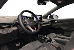 punainen Volkswagen ID.4 2024 kuva 7.