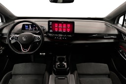 valkoinen Volkswagen ID.4 2024 kuva 9.