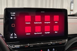 valkoinen Volkswagen ID.4 2024 kuva 26.
