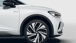 valkoinen Volkswagen ID.4 2025 kuva 5.