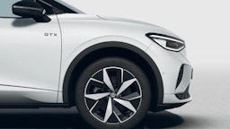 valkoinen Volkswagen ID.4 2025 kuva 5.