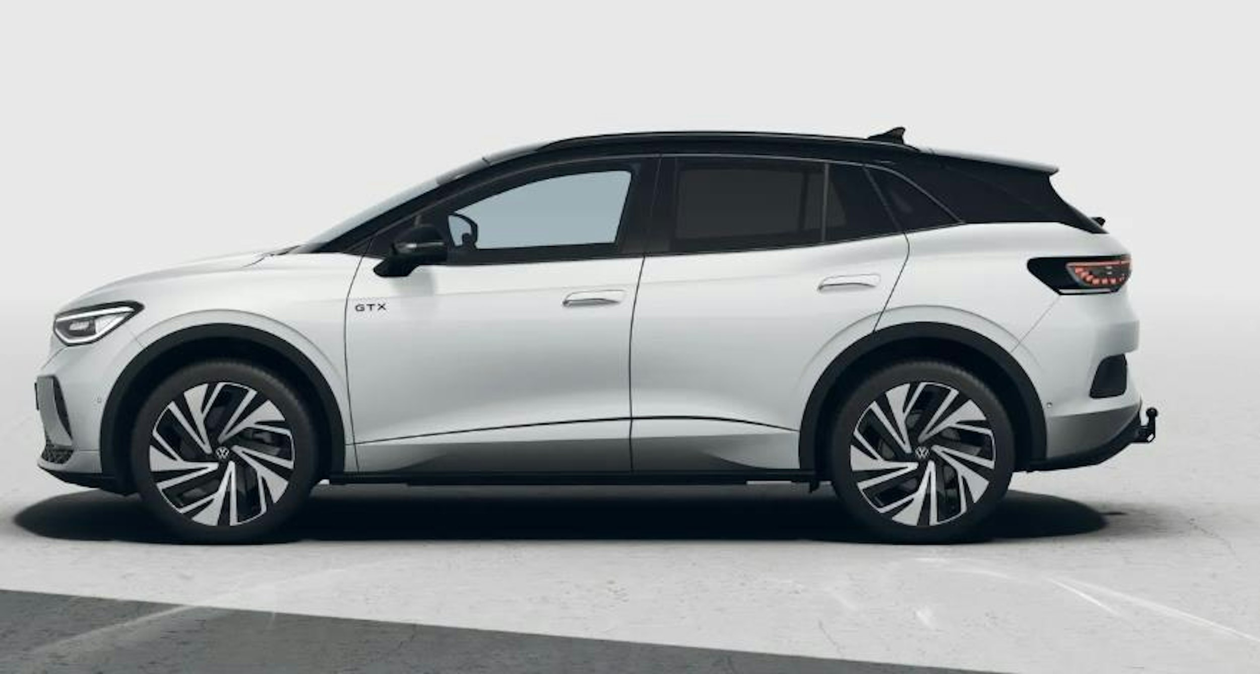 valkoinen Volkswagen ID.4 2025 kuva 2.