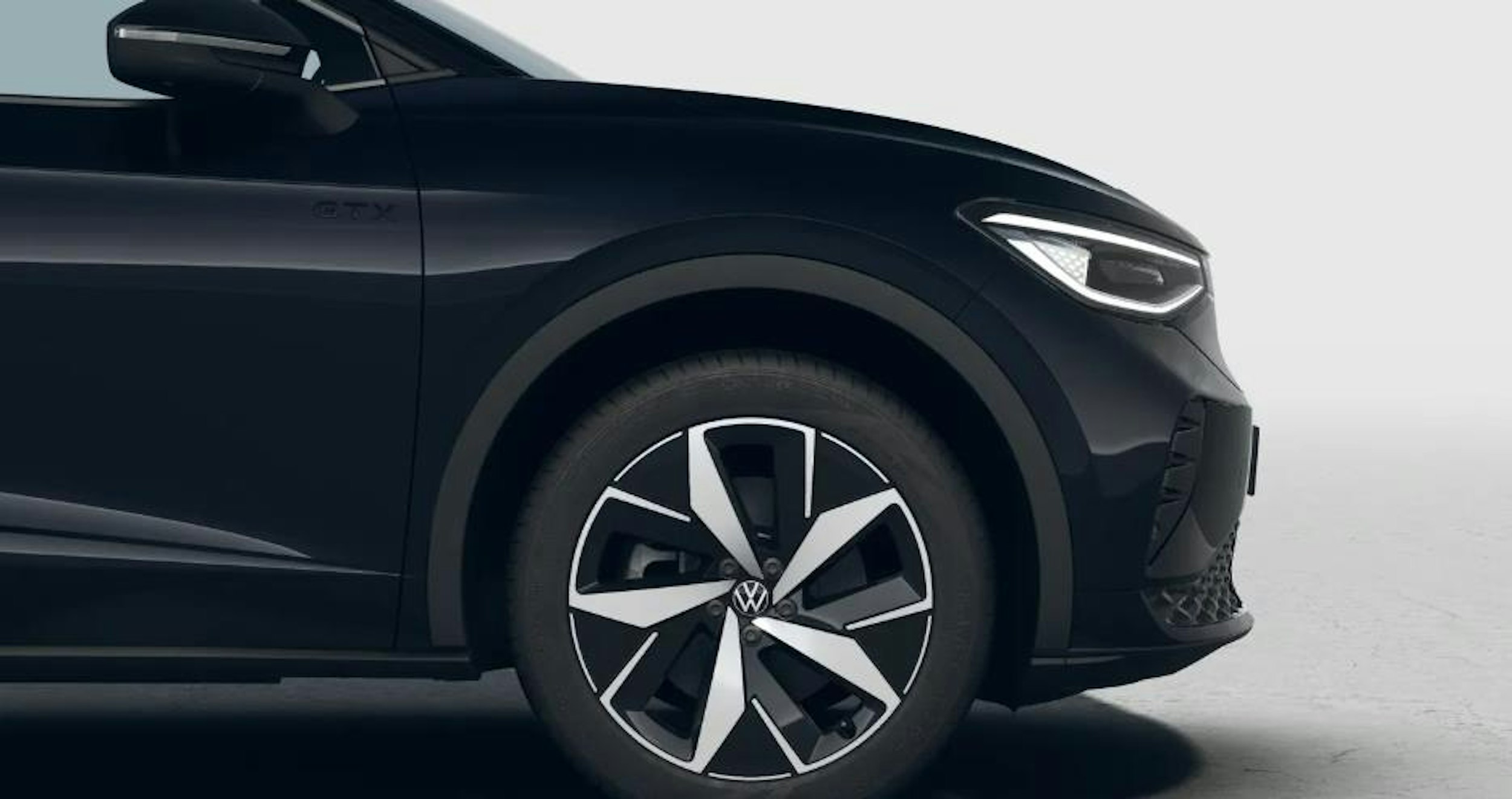 musta Volkswagen ID.4 2025 kuva 5.