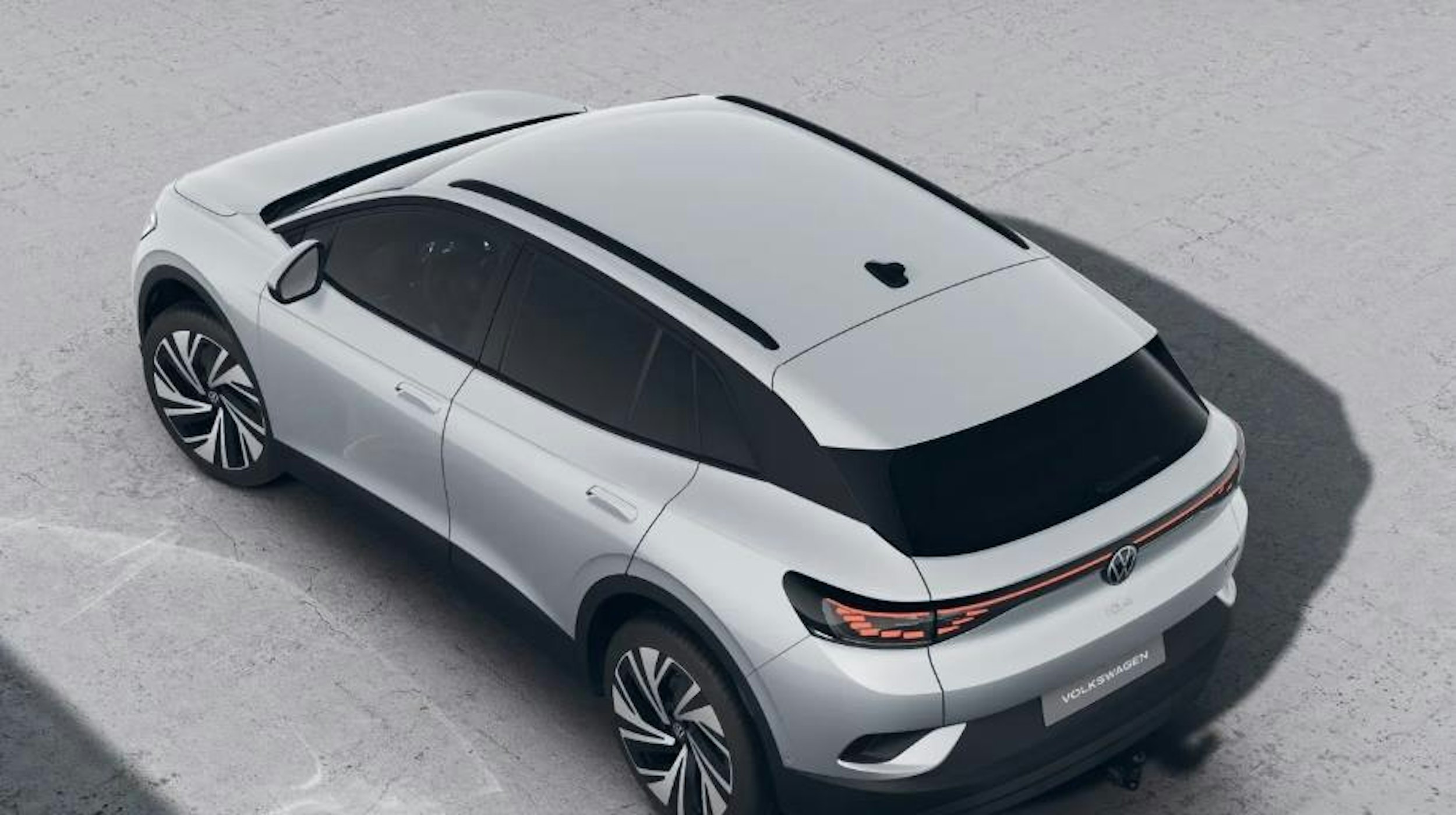 valkoinen Volkswagen ID.4 2025 kuva 4.