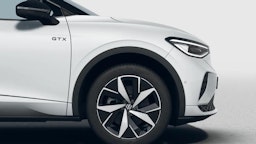 valkoinen Volkswagen ID.4 2025 kuva 5.