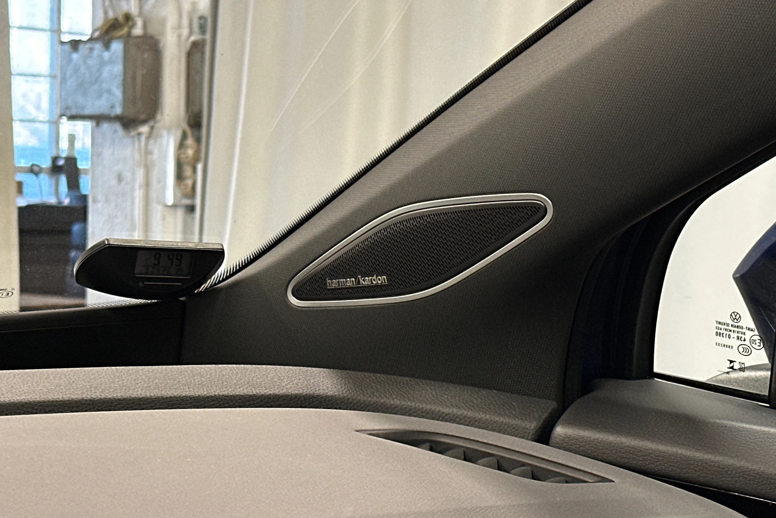 sininen Volkswagen ID.4 2025 kuva 36.