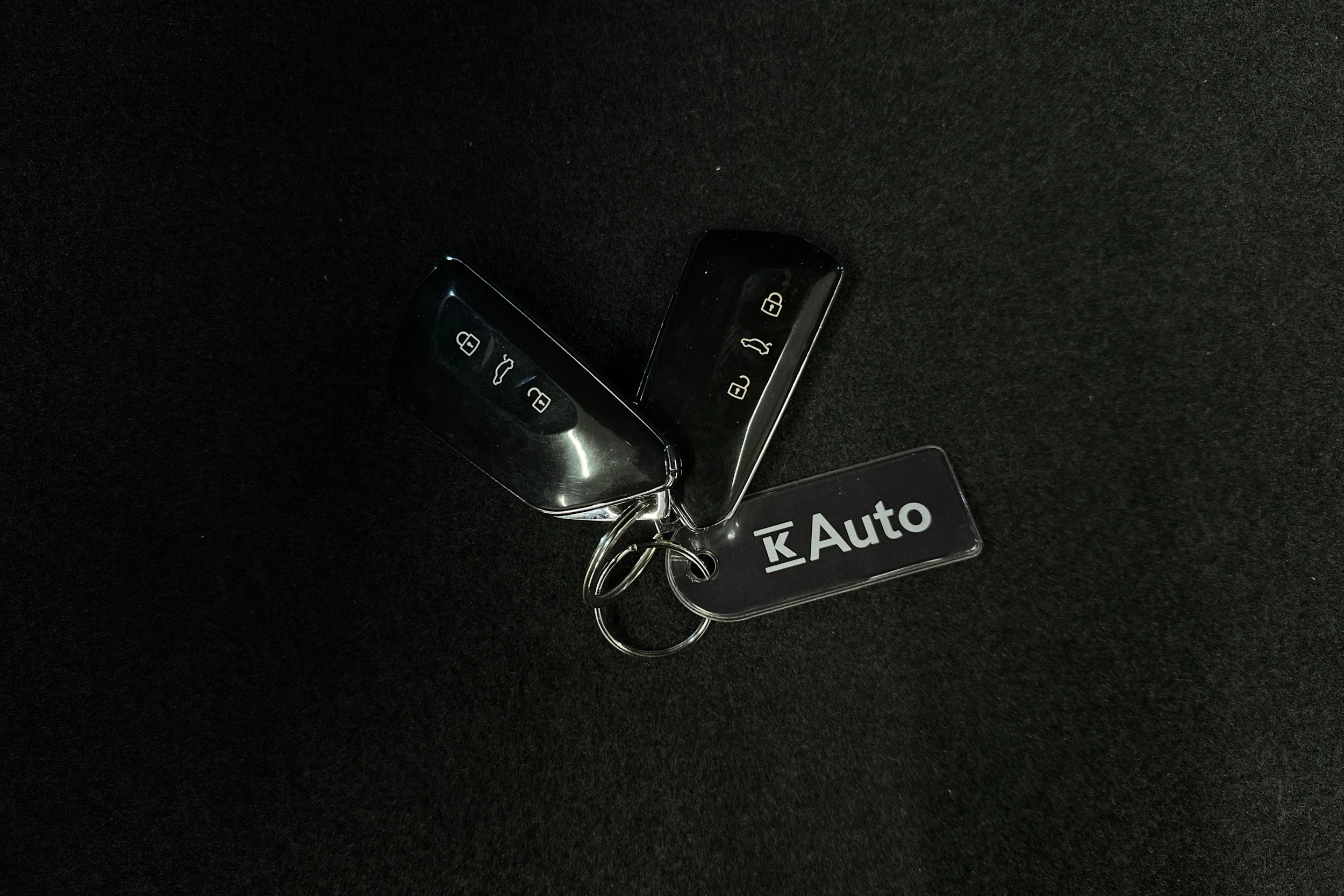 sininen Volkswagen ID.4 2025 kuva 40.