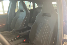 sininen Volkswagen ID.4 2025 kuva 11.
